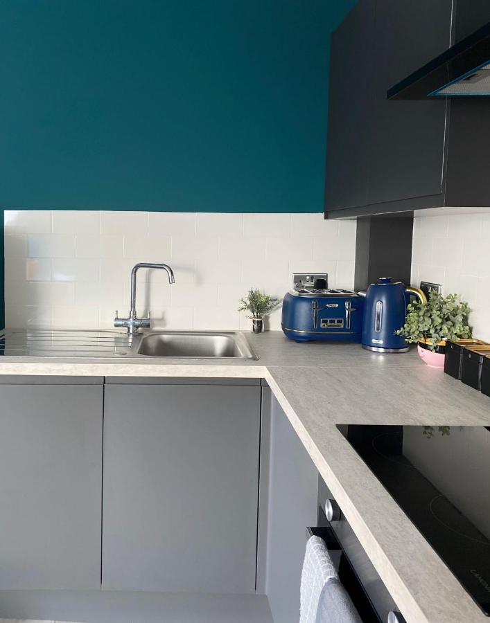 Fab 2Bedroom Apartment- Free Parking, 5Mins From City Centre, Portland Rd Ne2 1Dj Ньюкасл-апон-Тайн Экстерьер фото